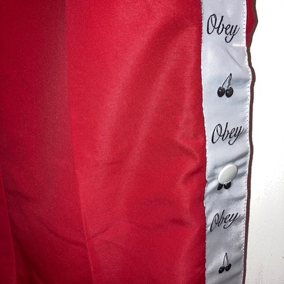 Obey trackpants - Picture 3 of 4